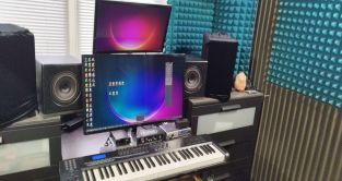 studio 2